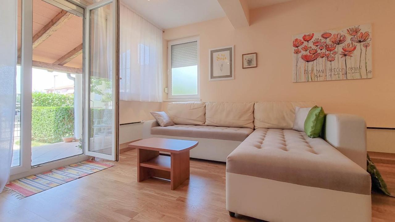 Apartamento Roko Novigrad Istria Exterior foto
