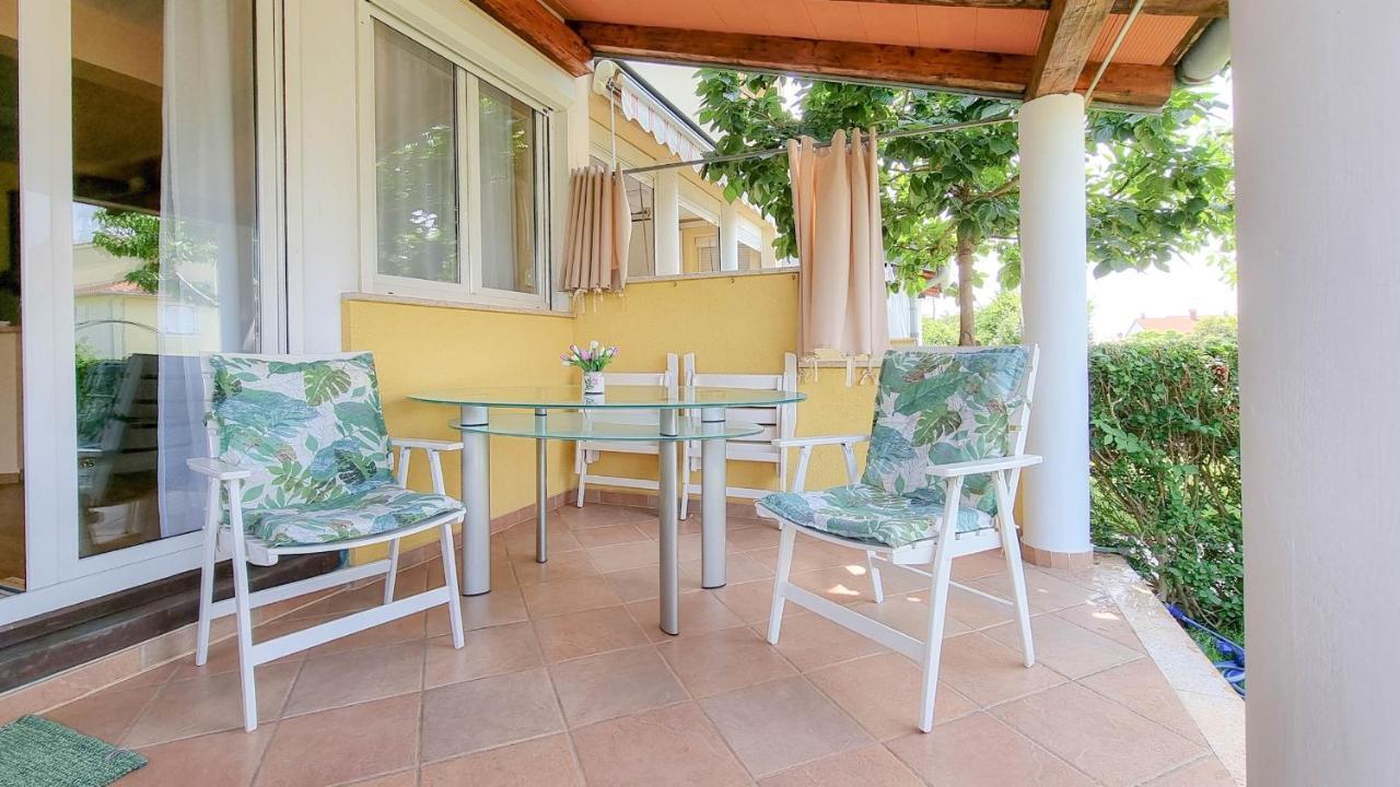 Apartamento Roko Novigrad Istria Exterior foto